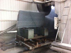 長泰芝麻黑石材廠 專業石材加工，鑄就建筑之美